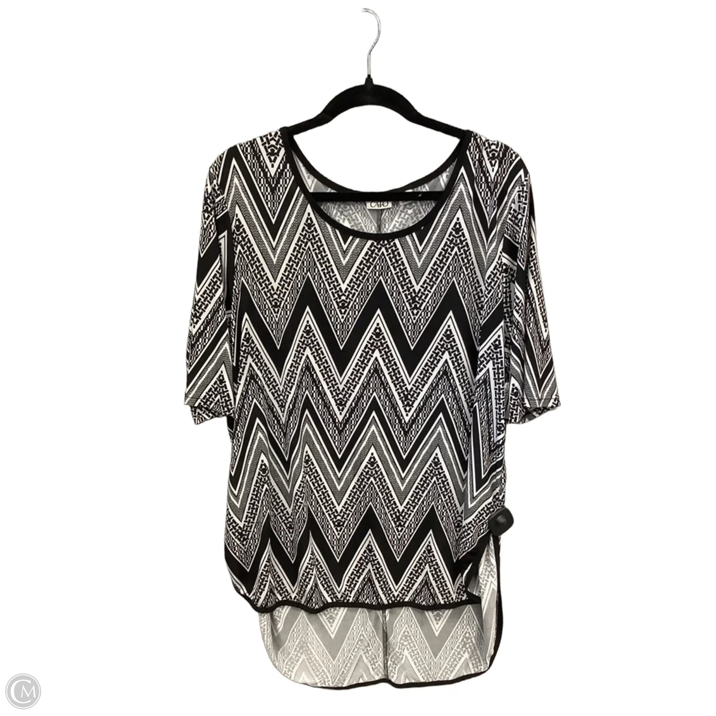 Top Short Sleeve By Cato In Black & White, Size: Xl