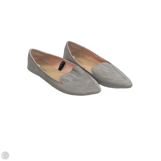 Shoes Flats By Clothes Mentor In Grey, Size: 8