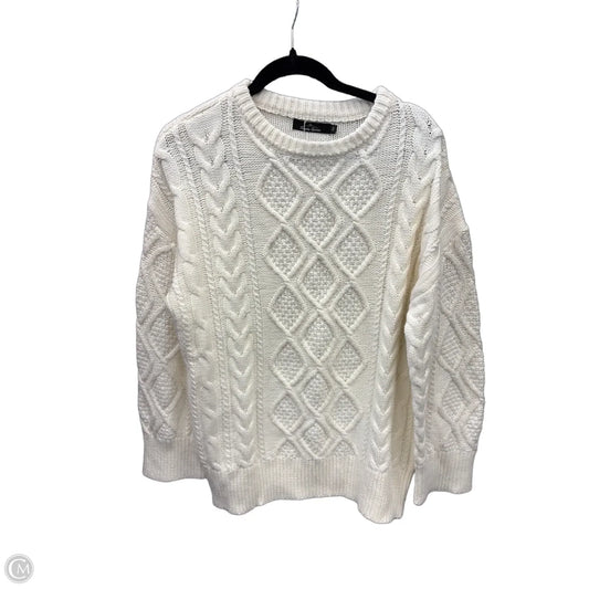 Sweater By Trendy Queen In White, Size: M