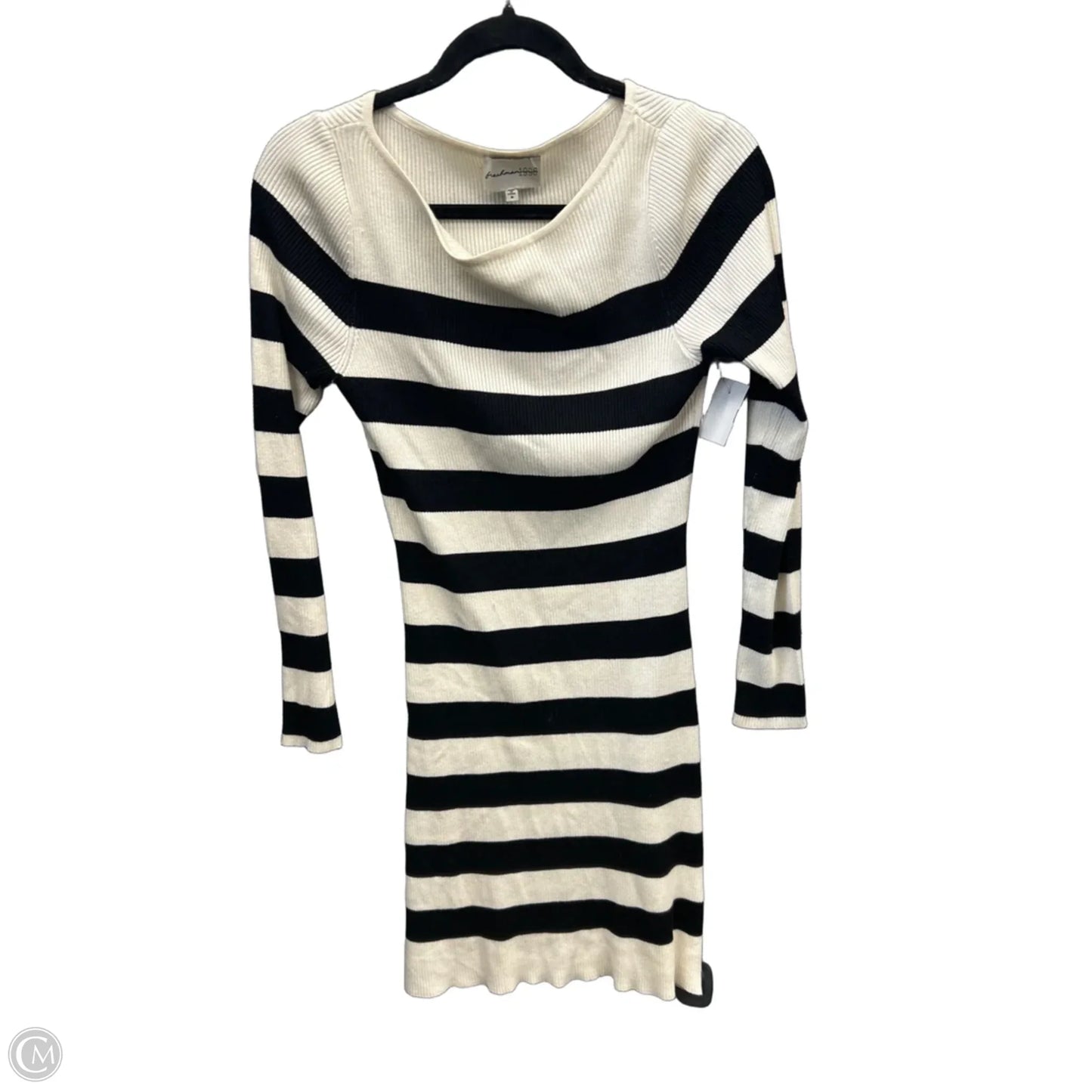 Dress Casual Midi By Clothes Mentor In Striped Pattern, Size: M