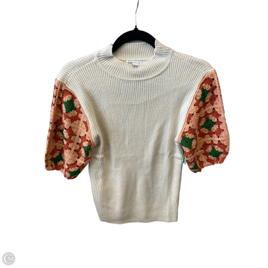 Top Short Sleeve By Cato In Tan, Size: S