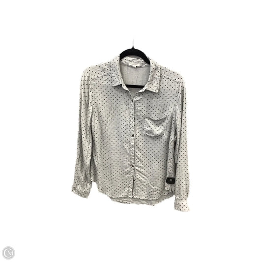 Top Long Sleeve By Maurices In Grey, Size: M