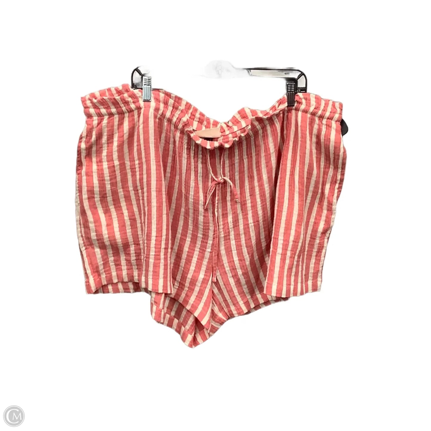 Shorts By Universal Thread In Striped Pattern, Size: 24