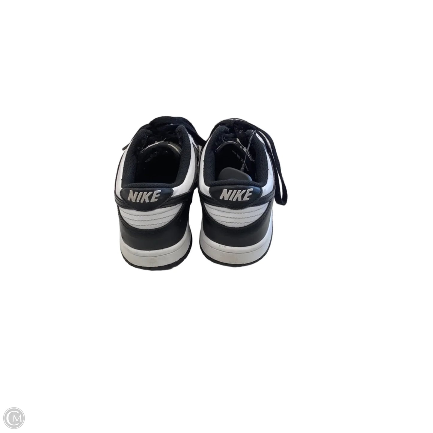 Shoes Sneakers By Nike In Black & White, Size: 7