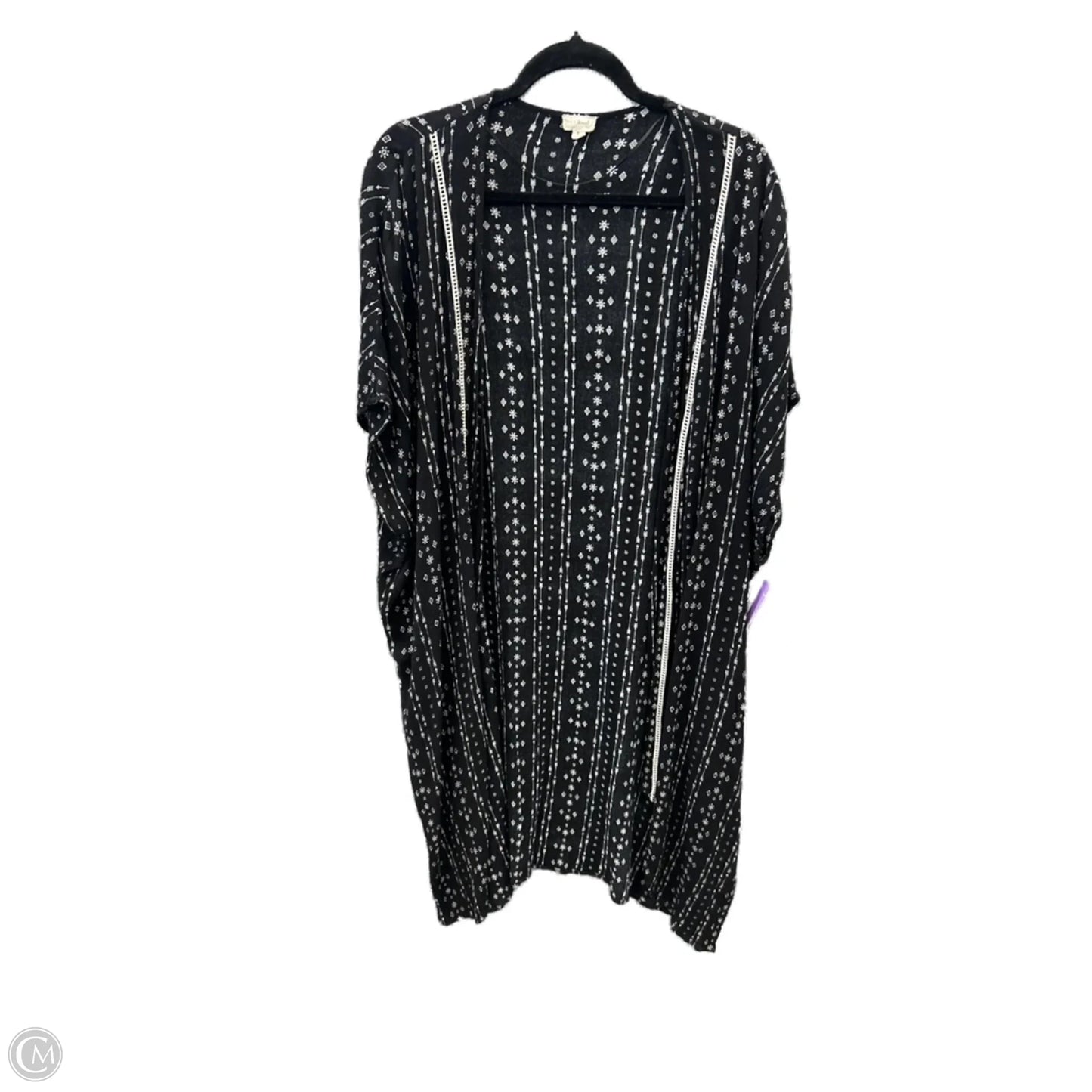 Kimono By Hem & Thread In Black, Size: Osfm