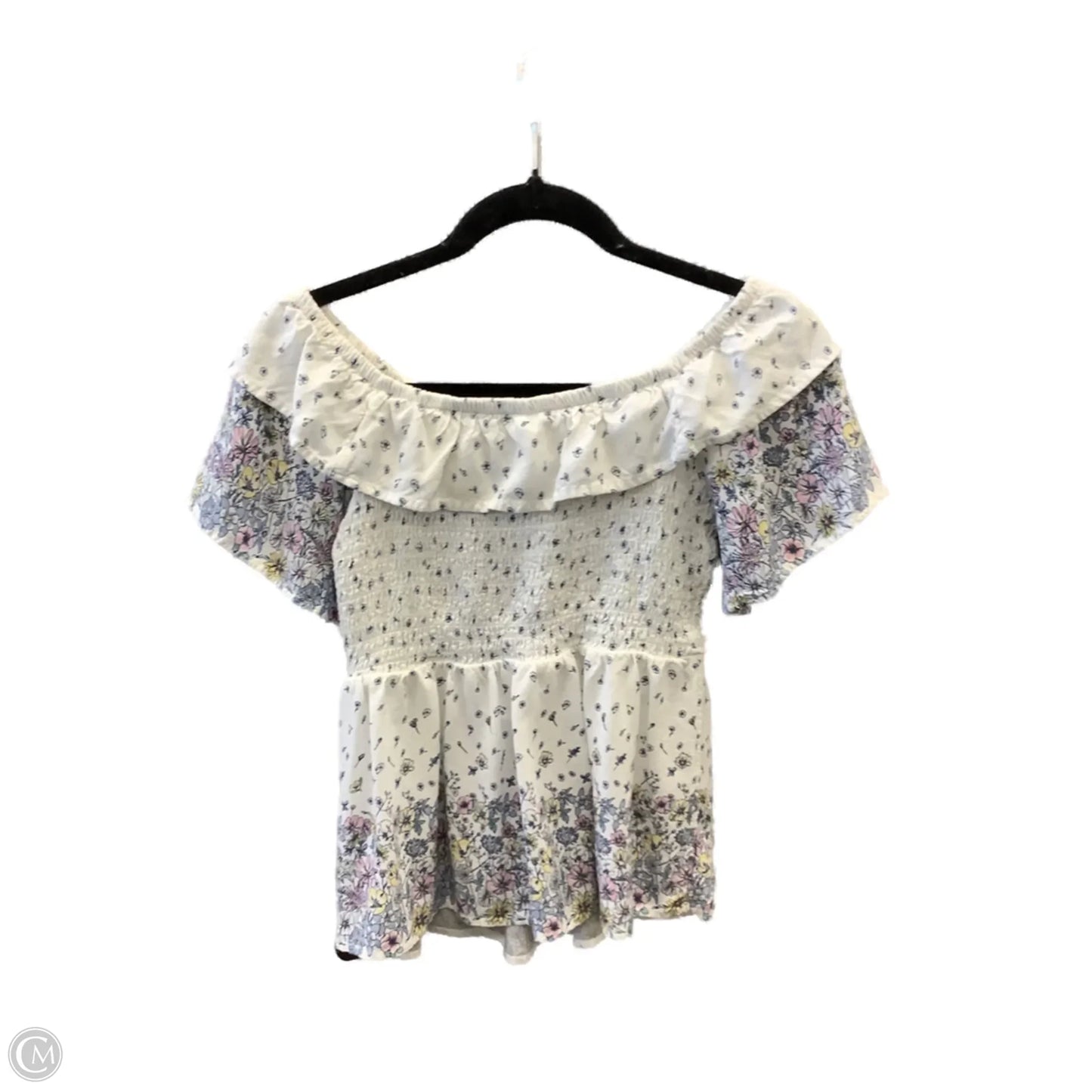 Top Short Sleeve By Maurices In White, Size: Xs