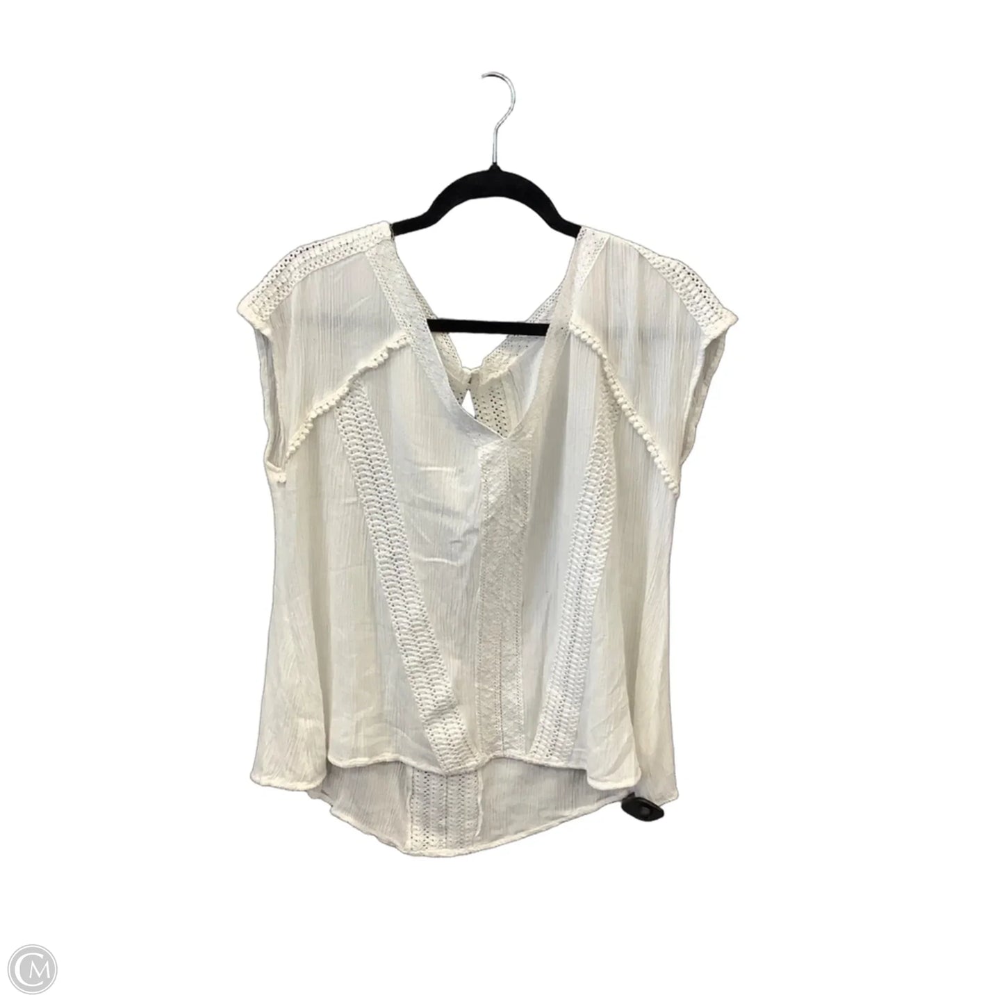Top Short Sleeve By Maurices In White, Size: Xxl
