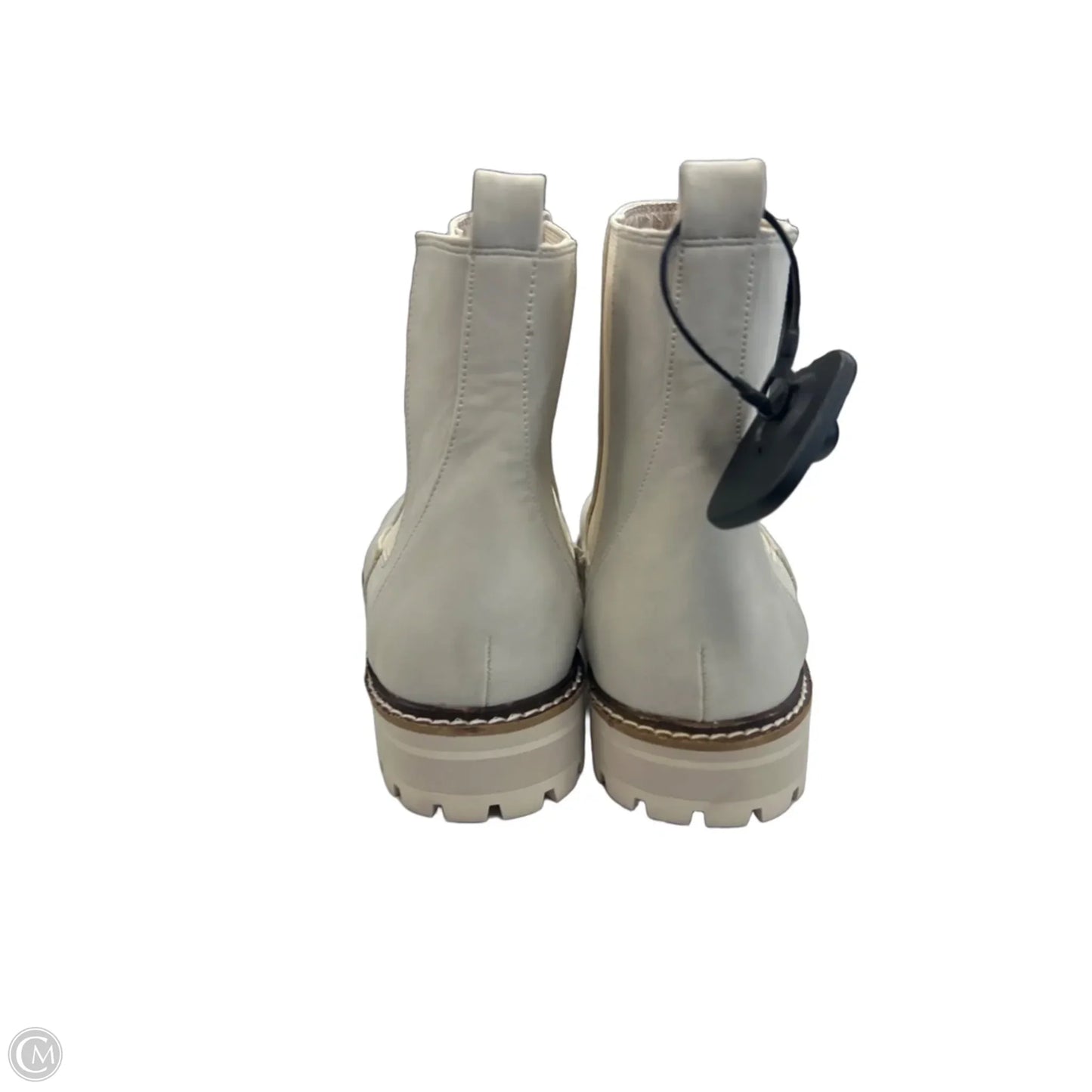 Boots Ankle Flats By Clothes Mentor In Cream, Size: 9