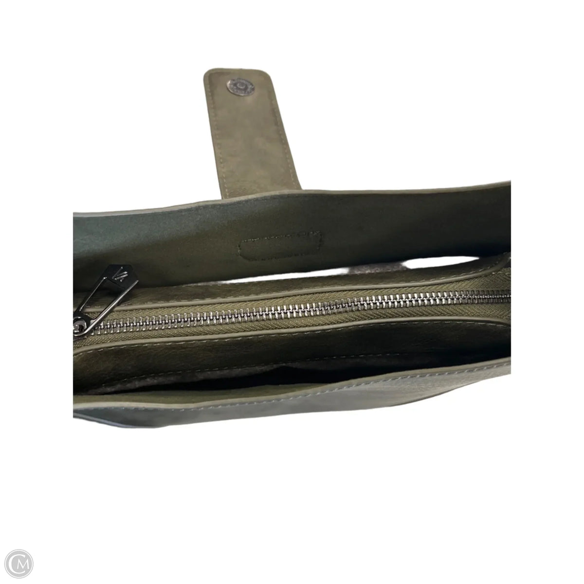 Handbag By Clothes Mentor, Size: Medium
