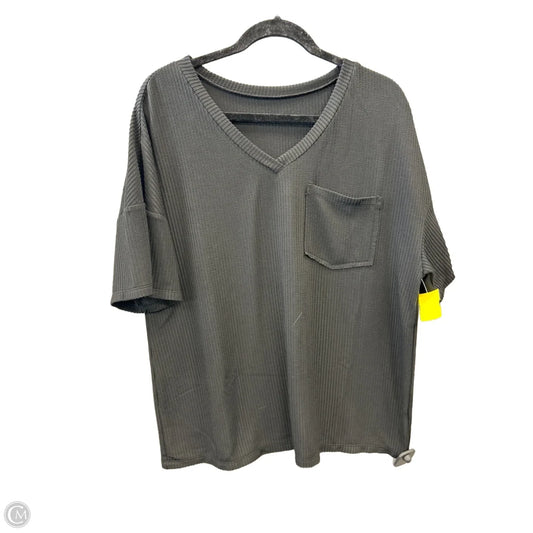 Top Short Sleeve By Clothes Mentor In Black, Size: L