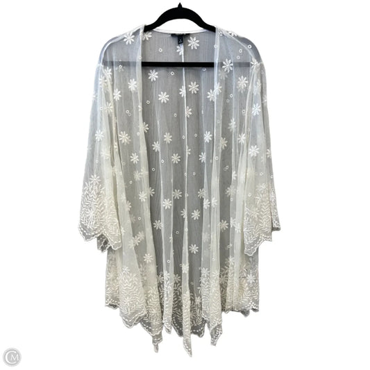 Kimono By Torrid In White, Size: 3x