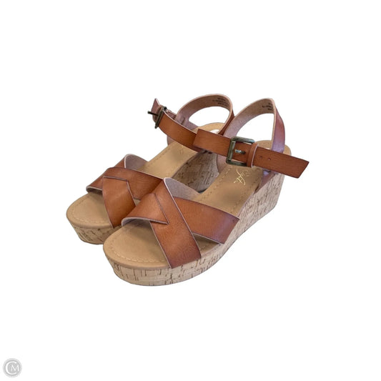 Sandals Heels Wedge By Clothes Mentor In Brown, Size: 8