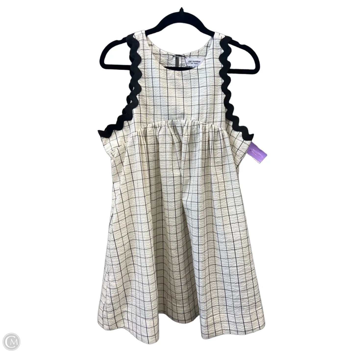 Dress Casual Short By Eesome In Cream, Size: M