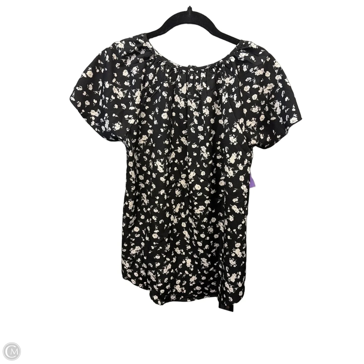 Top Short Sleeve By Clothes Mentor In Black, Size: M