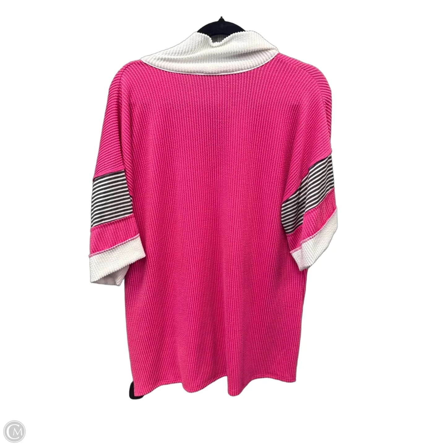 Top Short Sleeve By Heimish Usa In Pink, Size: 1x