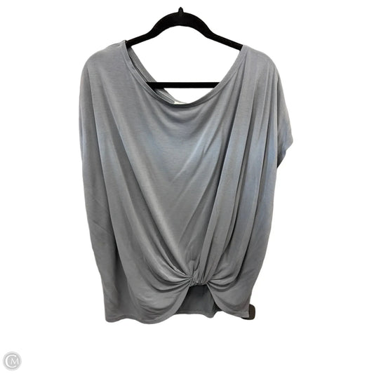 Top Short Sleeve By Cherish In Grey, Size: M