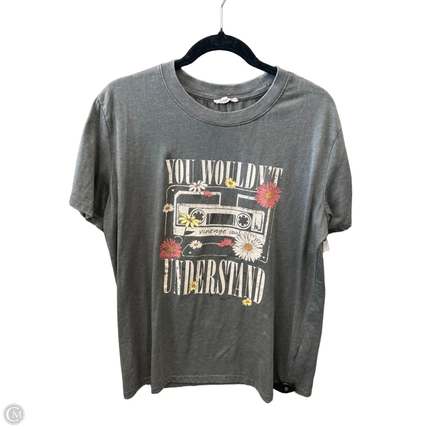 Top Short Sleeve By Maurices In Grey, Size: M