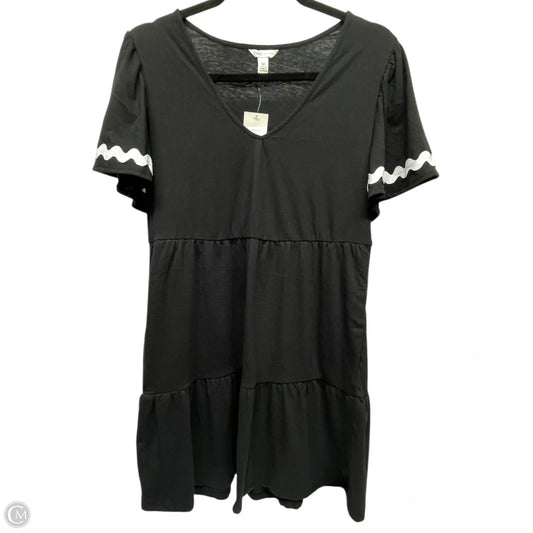 Dress Casual Short By Cato In Black & White, Size: M