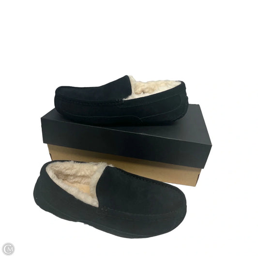 Slippers Designer By Ugg In Black, Size: 7