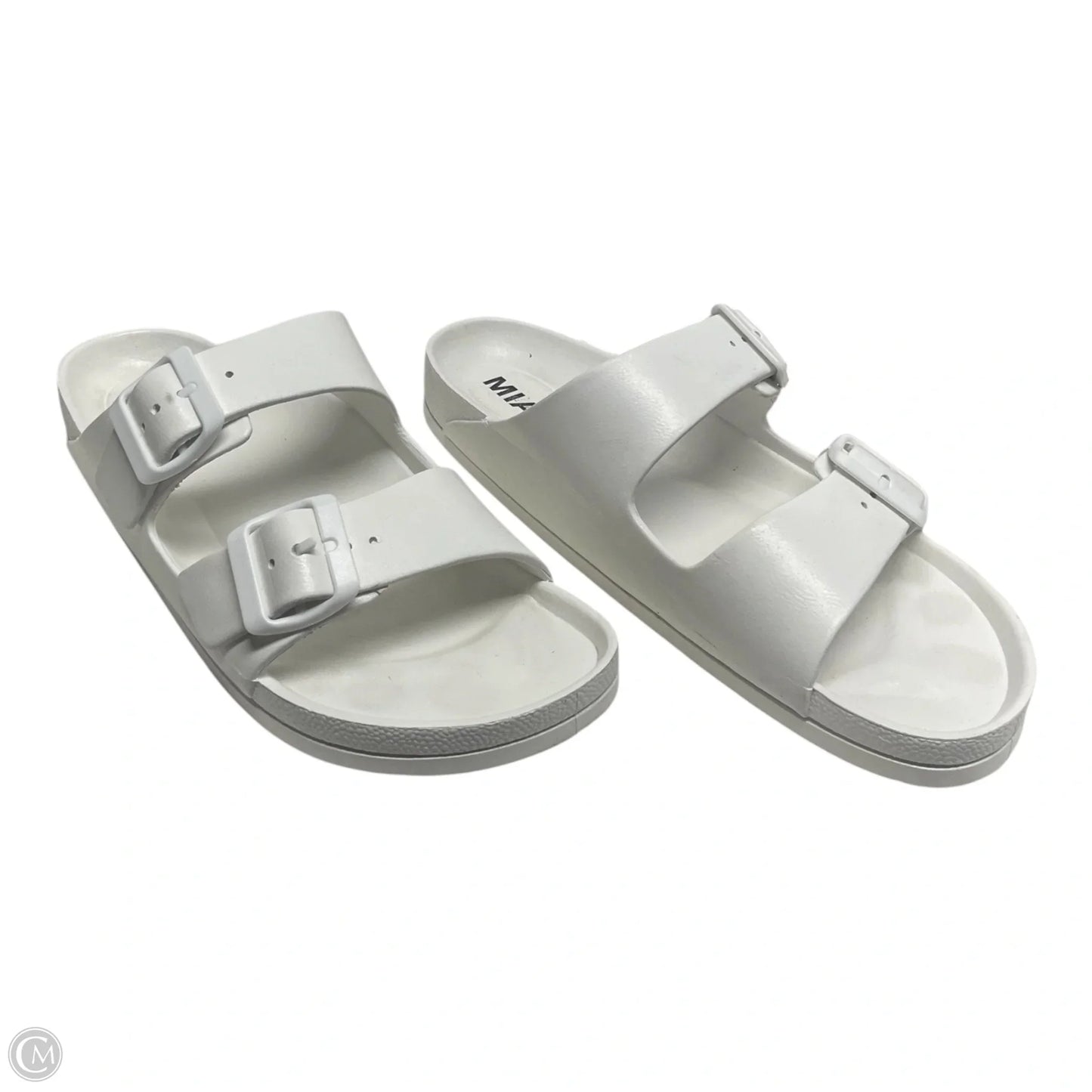 Sandals Flats By Mia In White, Size: 9