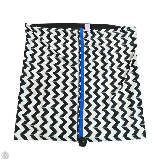 Shawl By Lululemon In Chevron Pattern