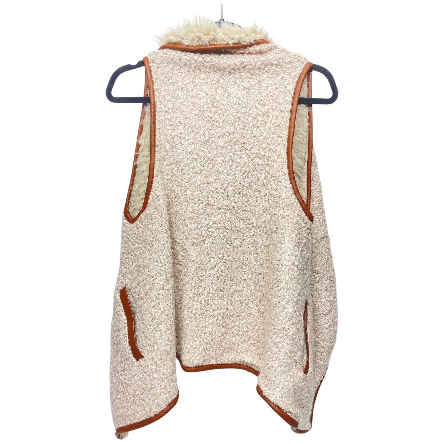 Vest Faux Fur & Sherpa By Love Tree In Beige, Size: S