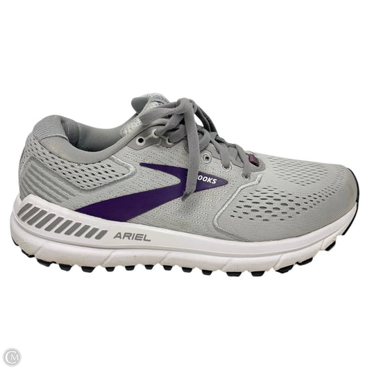 Shoes Athletic By Brooks In Grey, Size: 7.5