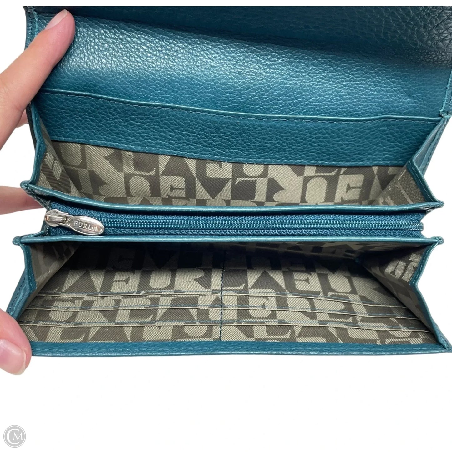 Wallet Luxury Designer By Furla, Size: Medium