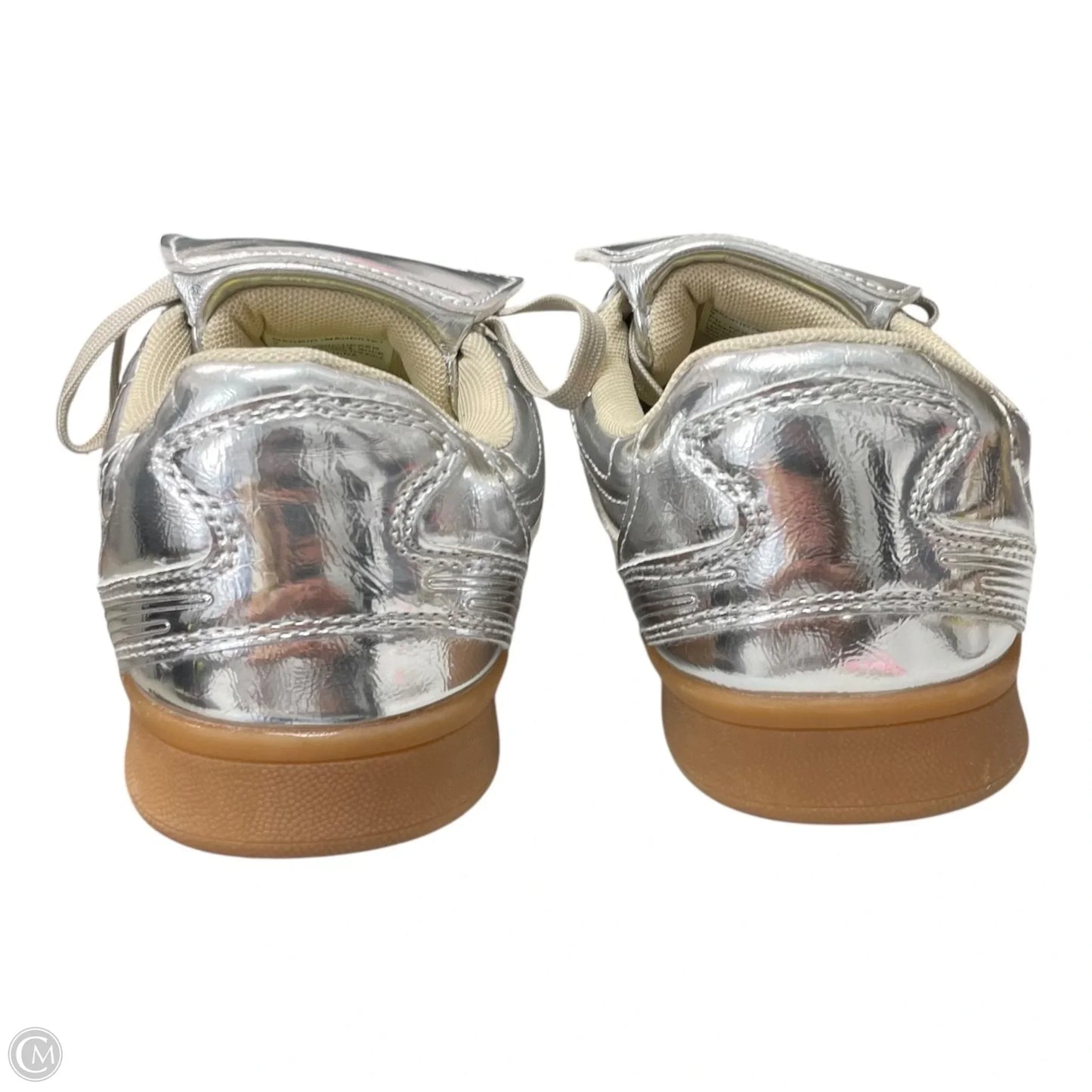 Shoes Sneakers By Steve Madden In Silver, Size: 9
