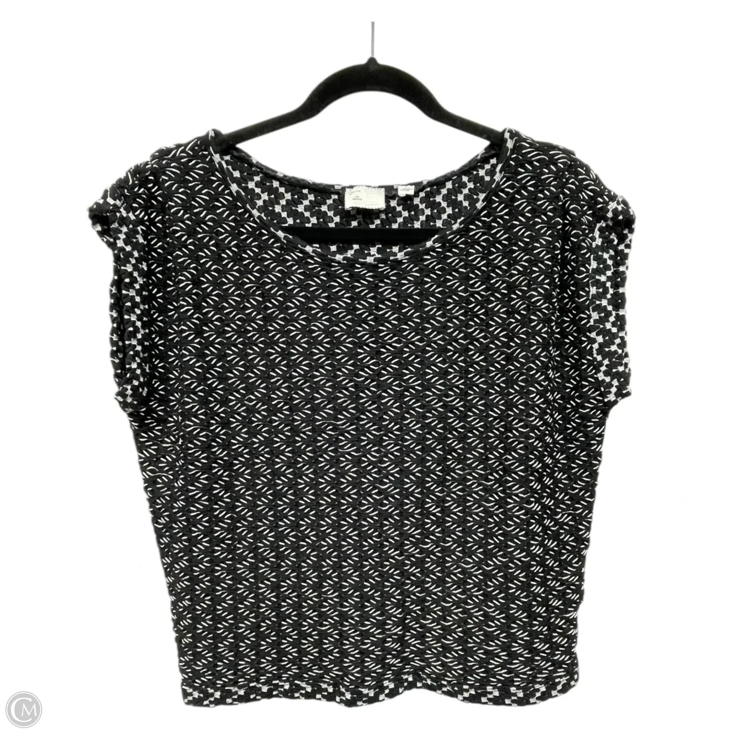 Sweater Short Sleeve By Clothes Mentor In Black & White, Size: M