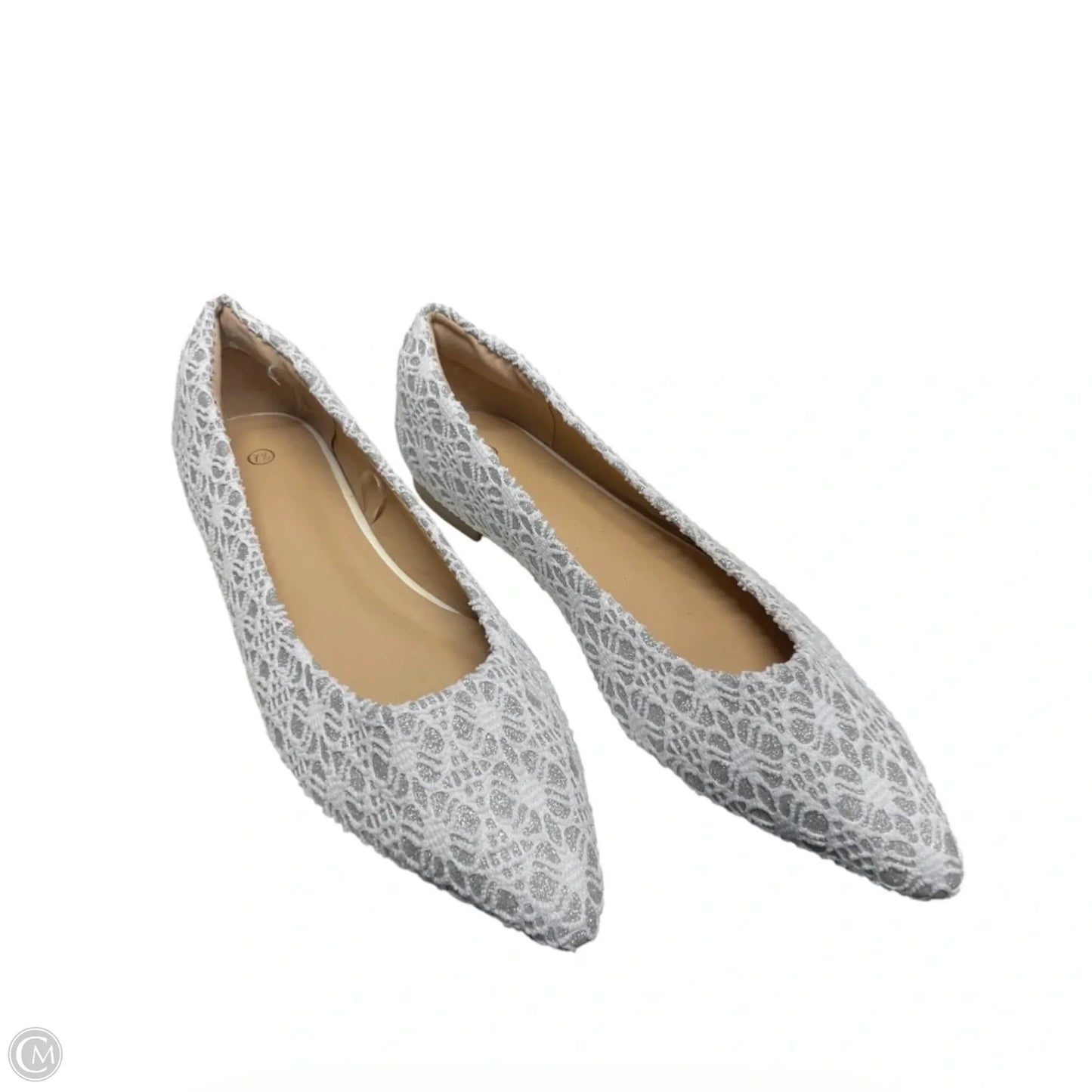 Shoes Flats By Clothes Mentor In Grey & White, Size: 7.5