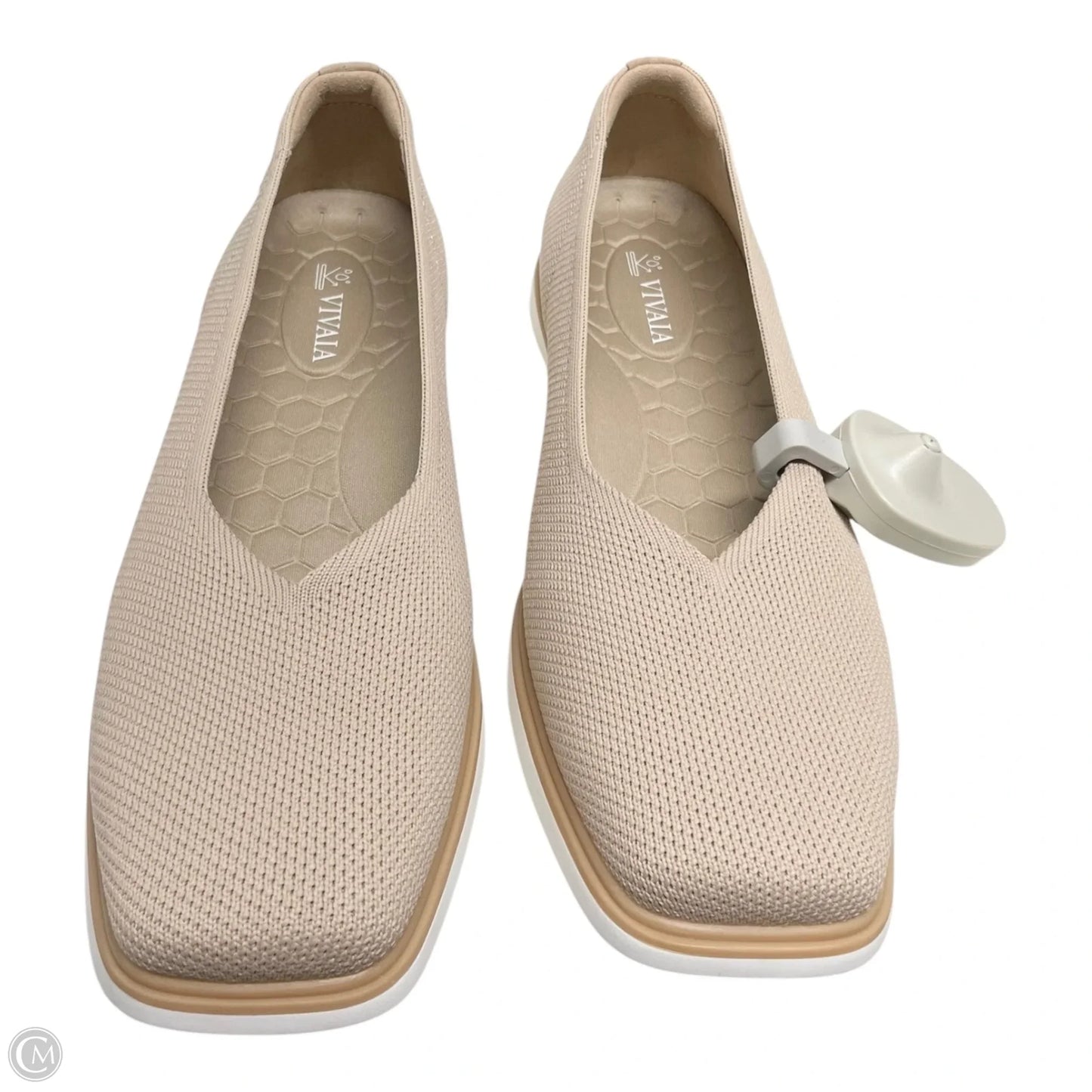 Shoes Flats By Vivaia In Tan & White, Size: 8