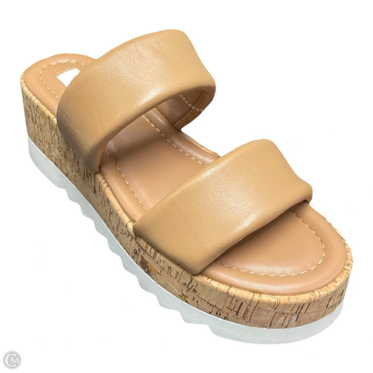 Sandals Flats By Steve Madden In Tan, Size: 6