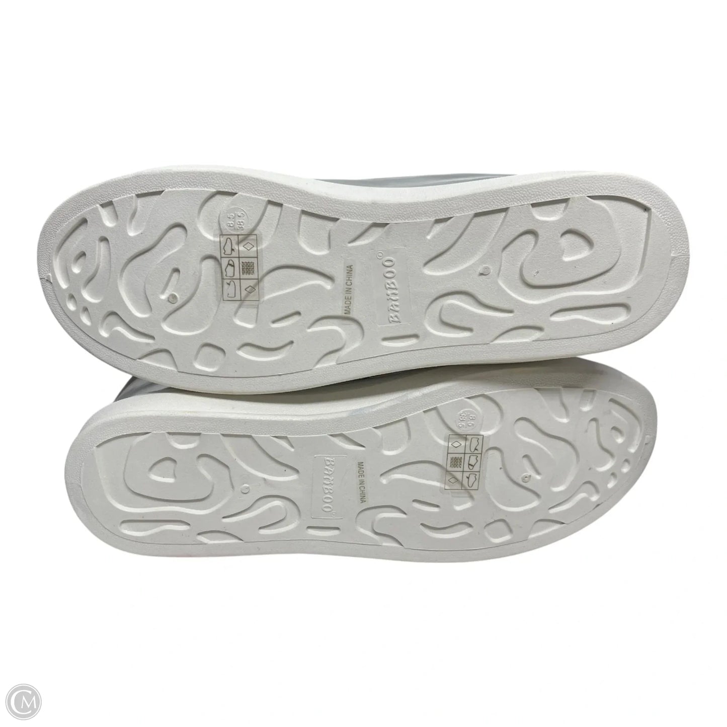 Shoes Sneakers By Bamboo In Silver, Size: 8.5