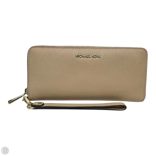 Wristlet Designer By Michael Kors, Size: Medium
