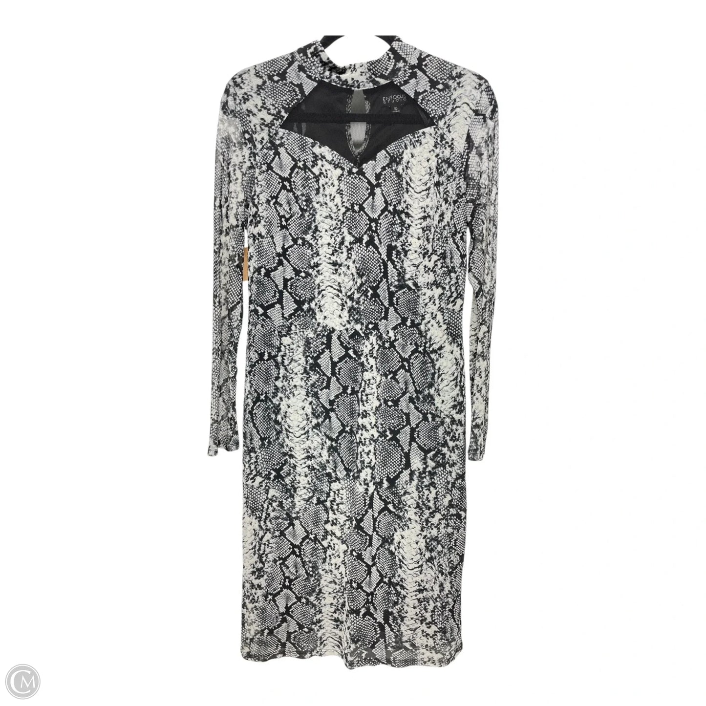 Dress Casual Short By Enfocus In Snakeskin Print, Size: 10