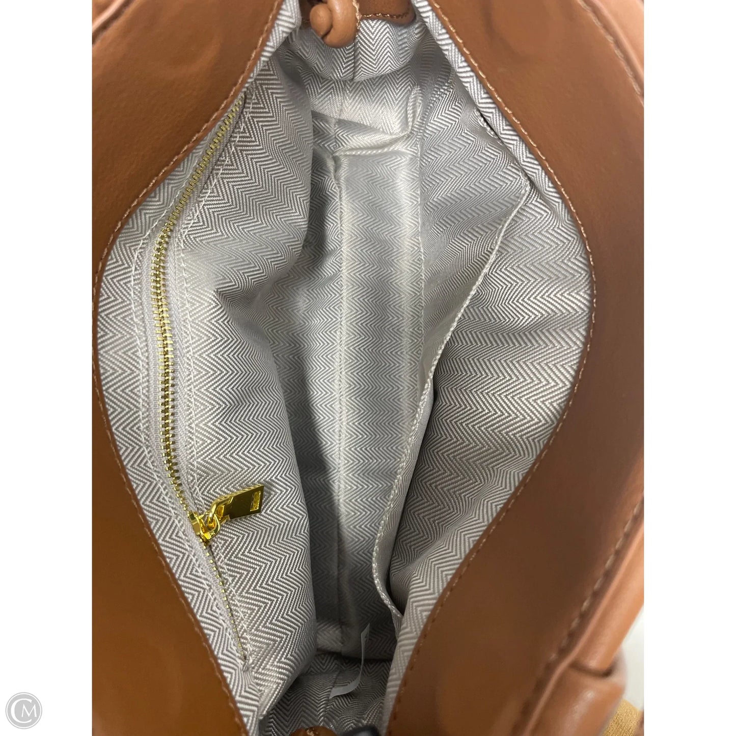Crossbody By Clothes Mentor, Size: Medium