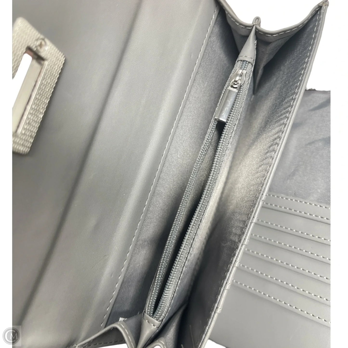 Wallet By Clothes Mentor, Size: Large