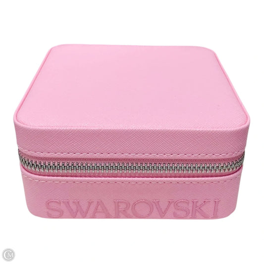 Accessory Designer Label By Swarovski, Size: Medium
