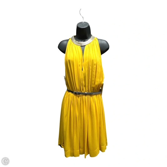 Dress Casual Short By Robert Rodriguez In Yellow, Size: 8