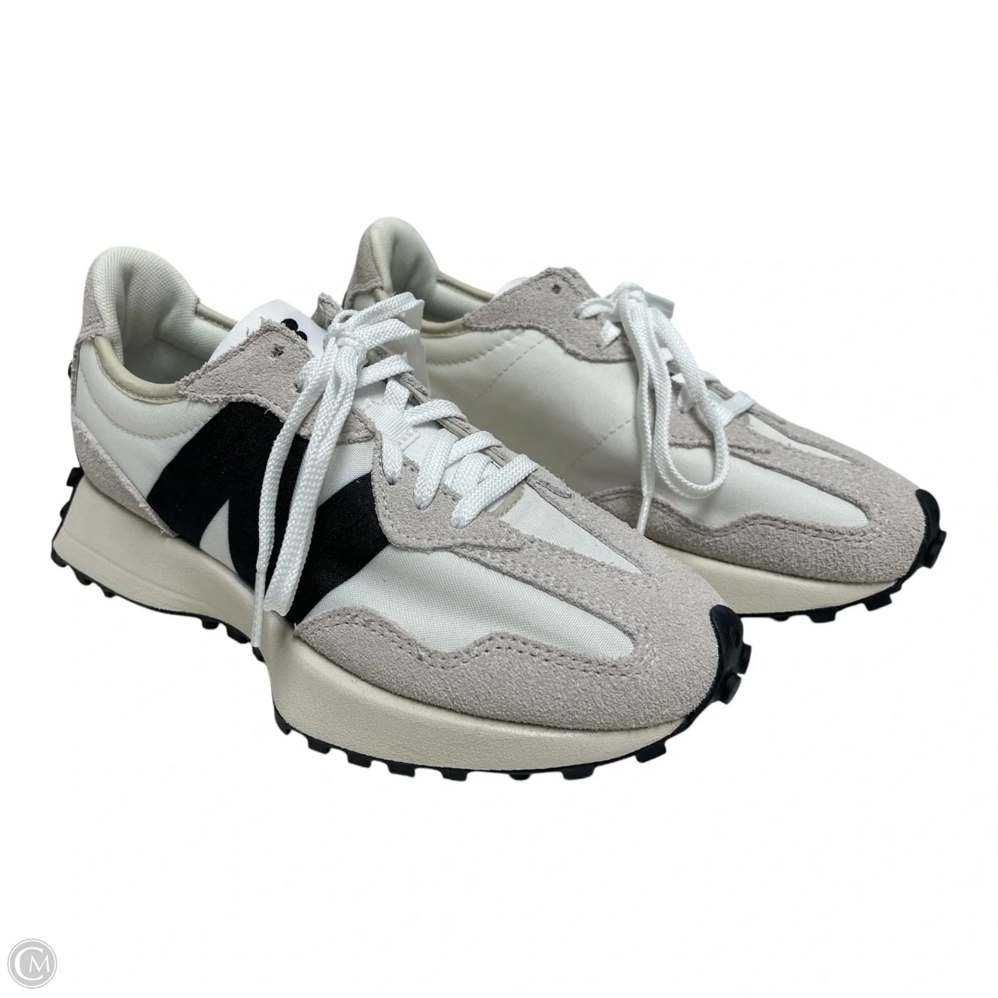 Shoes Sneakers By New Balance In Grey & White, Size: 6