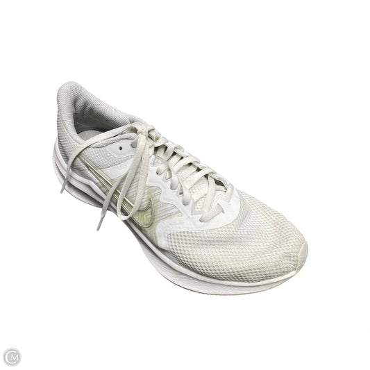 Shoes Athletic By Nike In Grey & White, Size: 8