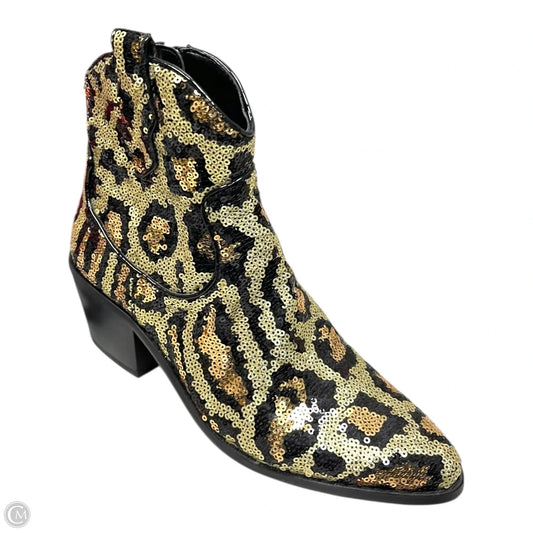 Boots Ankle Heels By Betsey Johnson In Animal Print, Size: 6