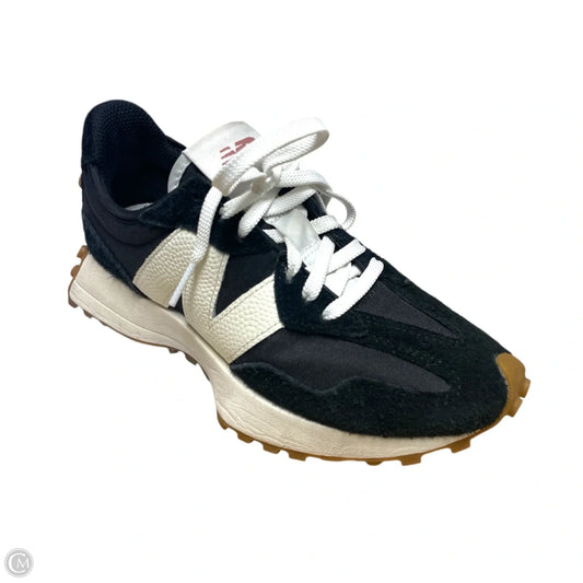 Shoes Sneakers By New Balance In Black & White, Size: 5