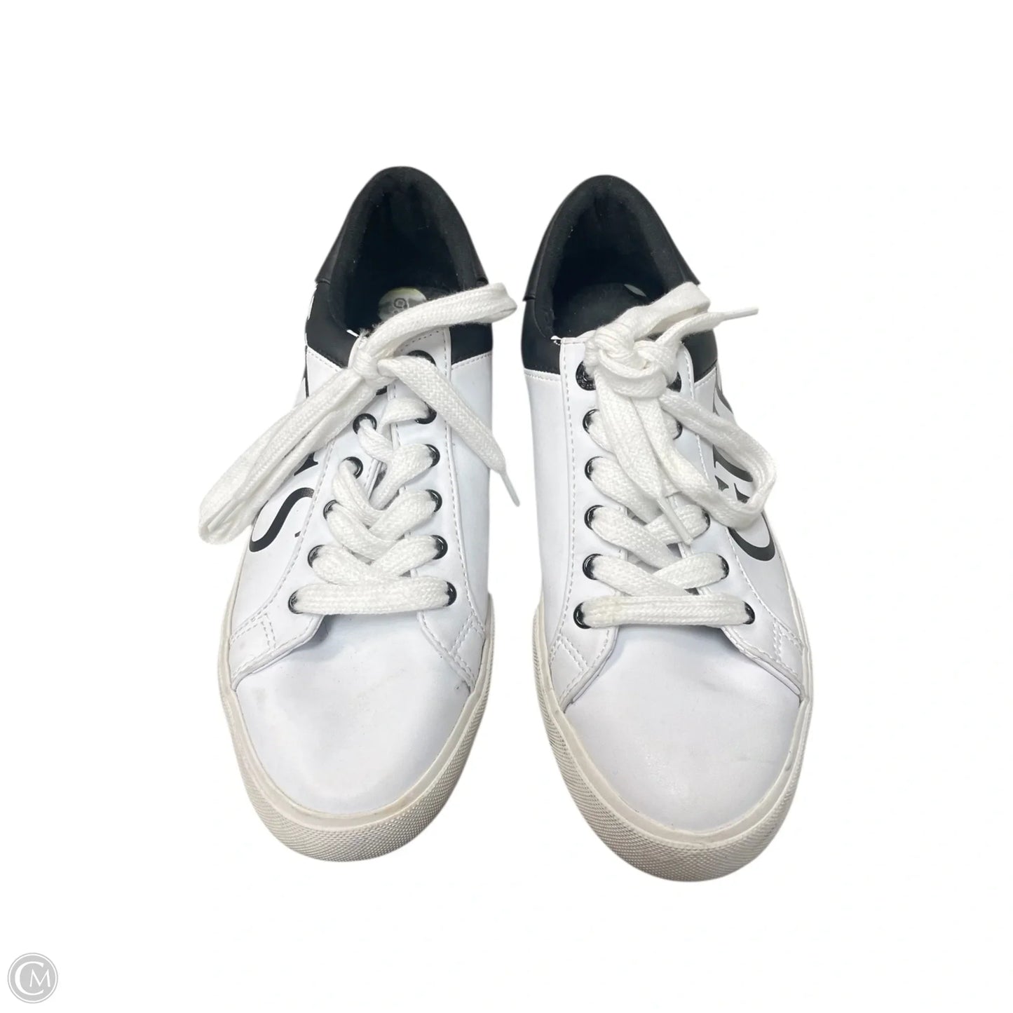 Shoes Sneakers By Guess In Black & White, Size: 9