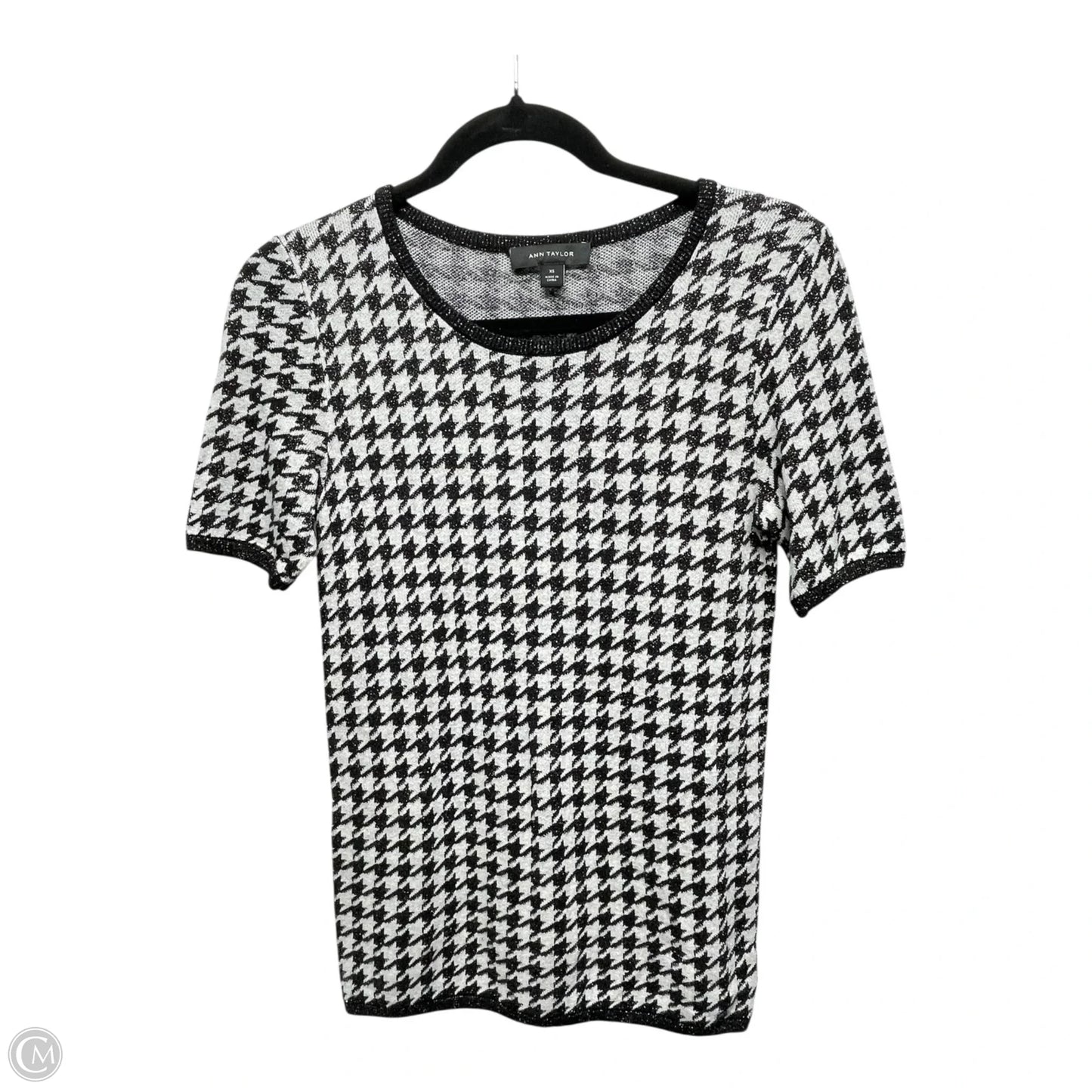 Sweater Short Sleeve By Ann Taylor In Black & White, Size: Xs