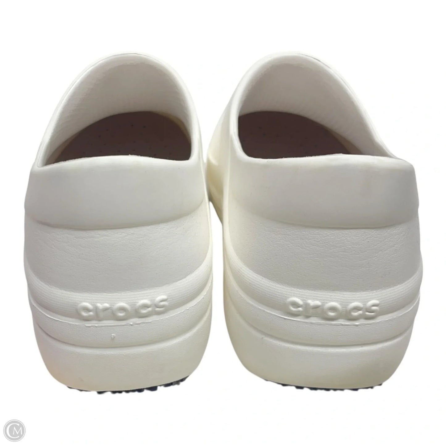Shoes Flats By Crocs In White, Size: 8