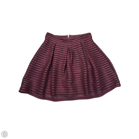 Skirt Mini & Short By Xhilaration In Maroon, Size: M