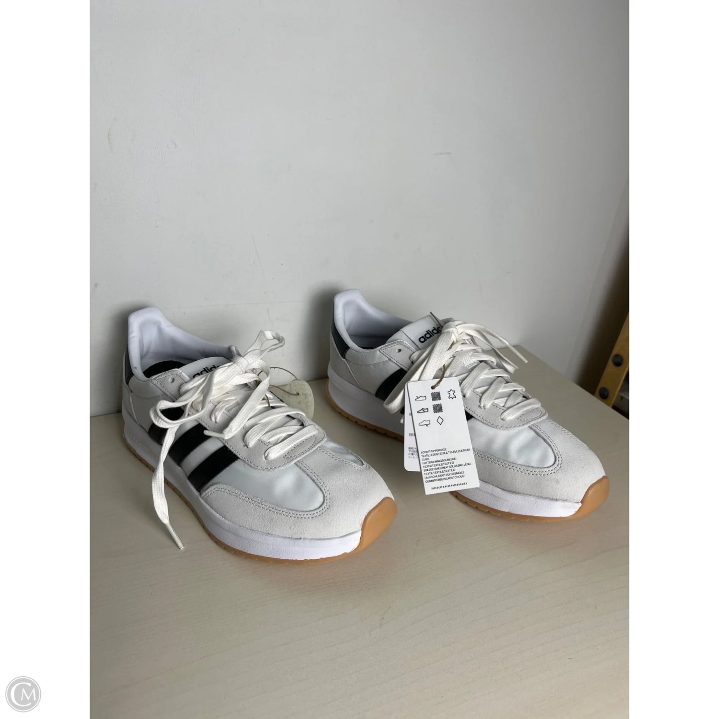 Shoes Sneakers By Adidas In White, Size: 8