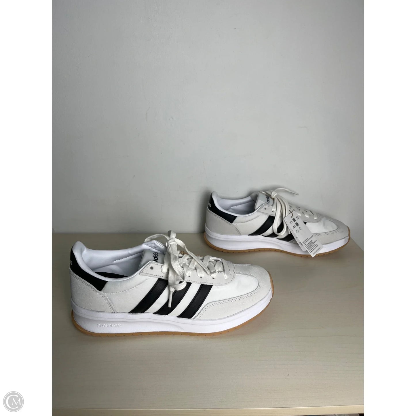 Shoes Sneakers By Adidas In White, Size: 8